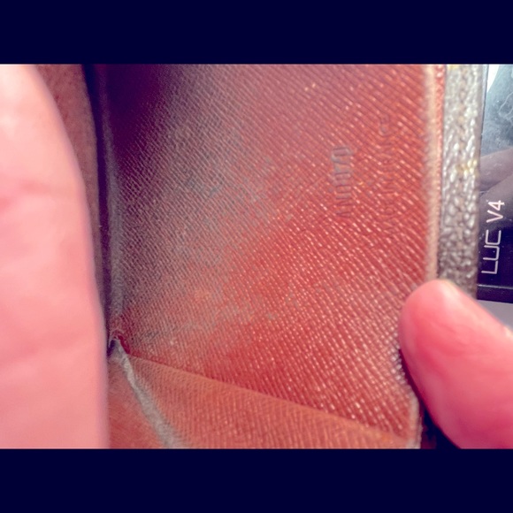 Authentic Louis Vuitton Monogram Envelope Wallet - Picture 11 of 11